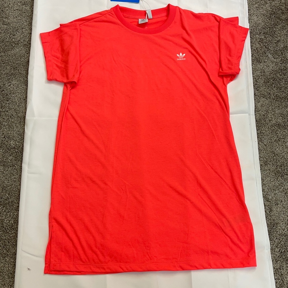 Women’s dress